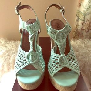 LucyBrand Sandals